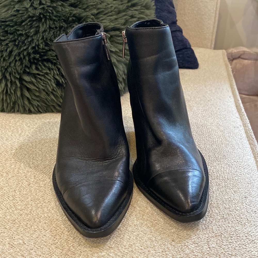 Sole Society Bootie